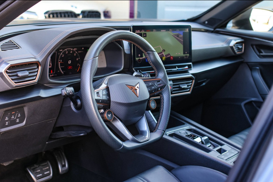 CUPRA Formentor VZ5 2.5 TSI *Schaalstoelen*Carbon*360 Camera*Beats*Uniek!*