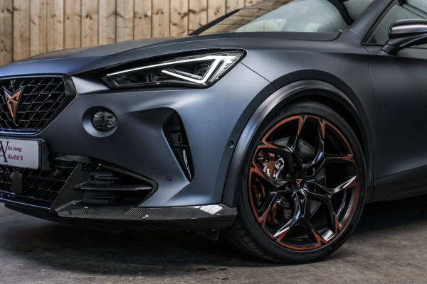 CUPRA Formentor VZ5 2.5 TSI *Schaalstoelen*Carbon*360 Camera*Beats*Uniek!*