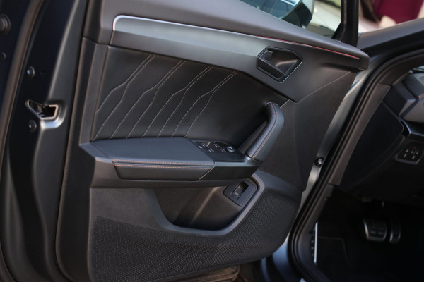 CUPRA Formentor VZ5 2.5 TSI *Schaalstoelen*Carbon*360 Camera*Beats*Uniek!*