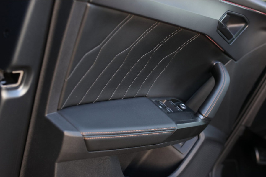 CUPRA Formentor VZ5 2.5 TSI *Schaalstoelen*Carbon*360 Camera*Beats*Uniek!*