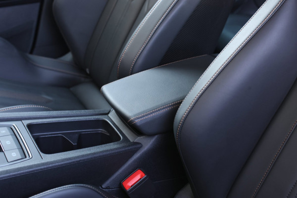 CUPRA Formentor VZ5 2.5 TSI *Schaalstoelen*Carbon*360 Camera*Beats*Uniek!*