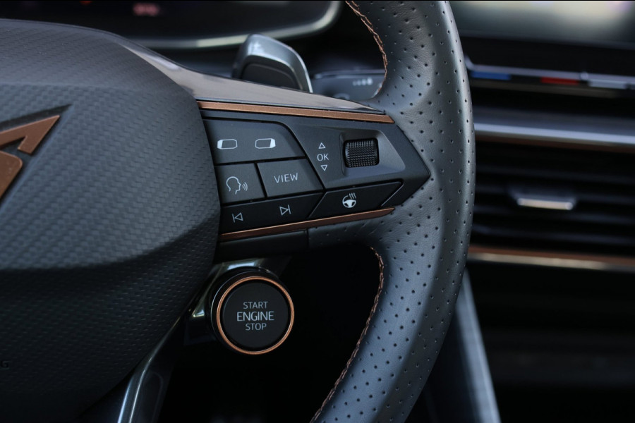 CUPRA Formentor VZ5 2.5 TSI *Schaalstoelen*Carbon*360 Camera*Beats*Uniek!*