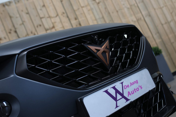 CUPRA Formentor VZ5 2.5 TSI *Schaalstoelen*Carbon*360 Camera*Beats*Uniek!*