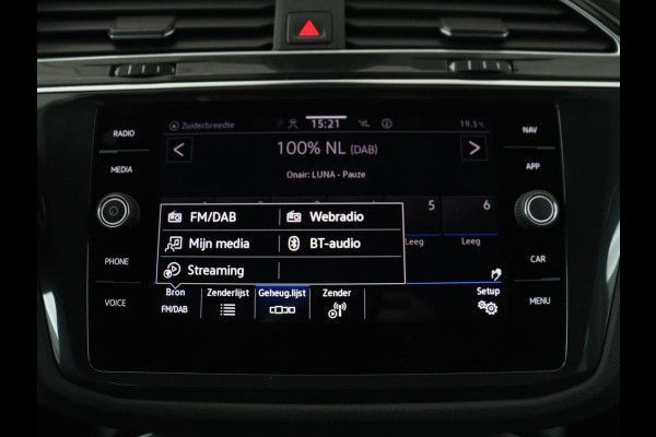 Volkswagen Tiguan 1.5 TSI Life Business | Stoelverwarming | Massage | Virtual Cockpit | Carplay | Navigatie | Keyless | Adaptive cruise | Parkeerhulp | Full LED | Climate control