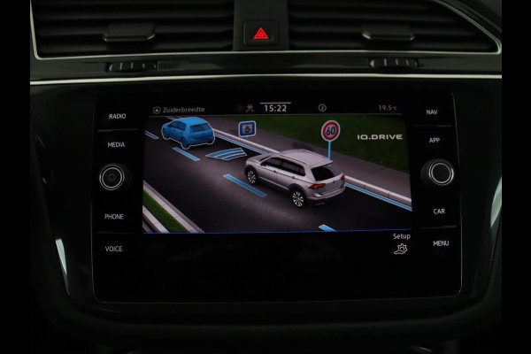 Volkswagen Tiguan 1.5 TSI Life Business | Stoelverwarming | Massage | Virtual Cockpit | Carplay | Navigatie | Keyless | Adaptive cruise | Parkeerhulp | Full LED | Climate control