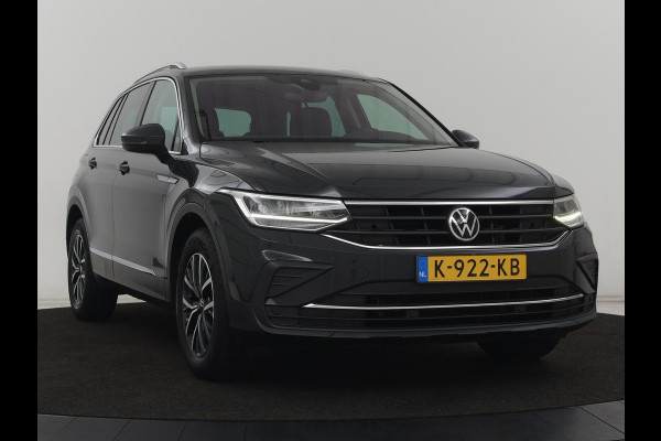 Volkswagen Tiguan 1.5 TSI Life Business | Stoelverwarming | Massage | Virtual Cockpit | Carplay | Navigatie | Keyless | Adaptive cruise | Parkeerhulp | Full LED | Climate control