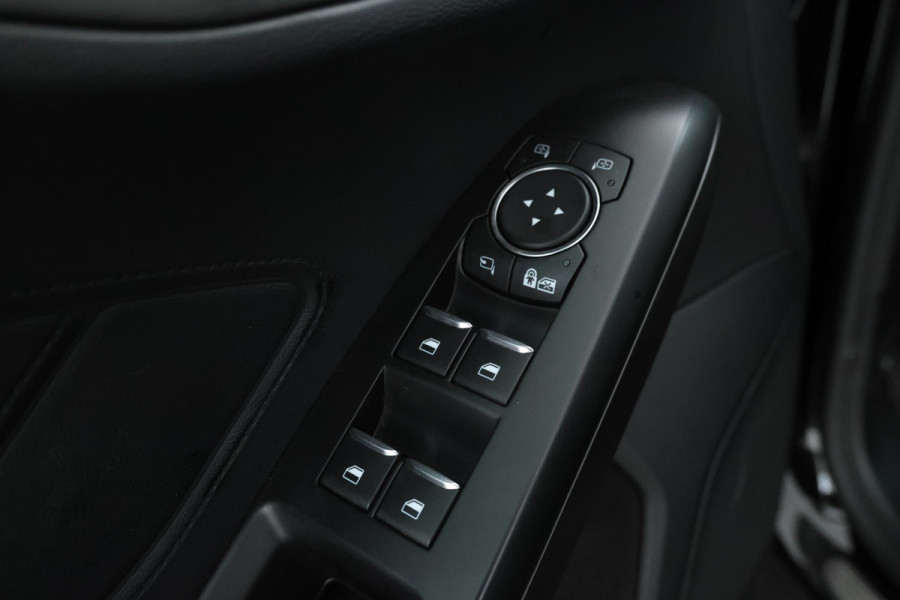 Ford FOCUS Wagon 2.0 EcoBlue ST Line Business 150Pk!, Titanium, Trekhaak, navigatie, Lmv,