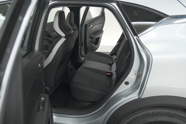 Renault Captur Mild Hybrid 140 EDC Techno | Camera | 9.3 Inch Groot Scherm | Stoelverwarming | Apple Carplay