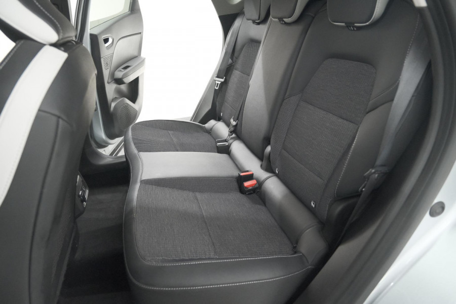 Renault Captur Mild Hybrid 140 EDC Techno | Camera | 9.3 Inch Groot Scherm | Stoelverwarming | Apple Carplay