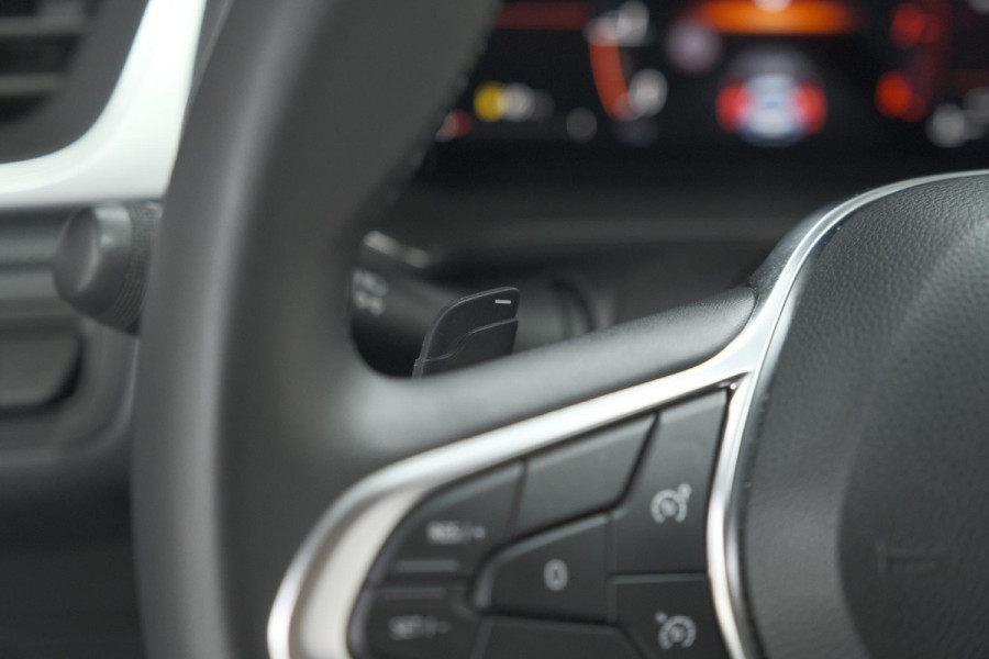 Renault Captur Mild Hybrid 140 EDC Techno | Camera | 9.3 Inch Groot Scherm | Stoelverwarming | Apple Carplay