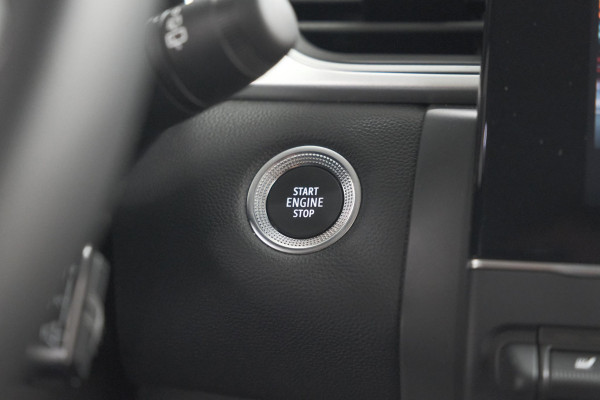 Renault Captur Mild Hybrid 140 EDC Techno | Camera | 9.3 Inch Groot Scherm | Stoelverwarming | Apple Carplay