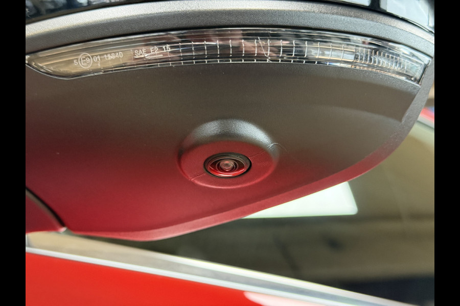 Renault Clio 1.3 TCe 130 Intens | Groot Navi | 360 | Stoel & Stuur verwarming | 17"| 100% Dealer onderhouden!