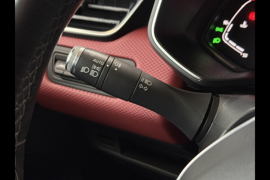 Renault Clio 1.3 TCe 130 Intens | Groot Navi | 360 | Stoel & Stuur verwarming | 17"| 100% Dealer onderhouden!