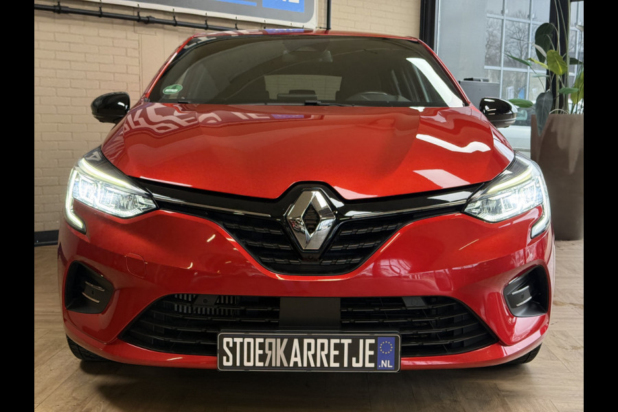 Renault Clio 1.3 TCe 130 Intens | Groot Navi | 360 | Stoel & Stuur verwarming | 17"| 100% Dealer onderhouden!