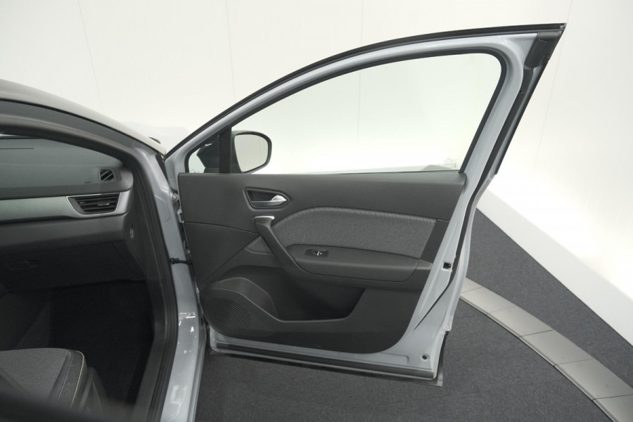 Renault Captur 1.8 E-Tech full hybrid 160 techno | Camera | Winterpakket | Adaptieve Cruise Control | Apple Carplay