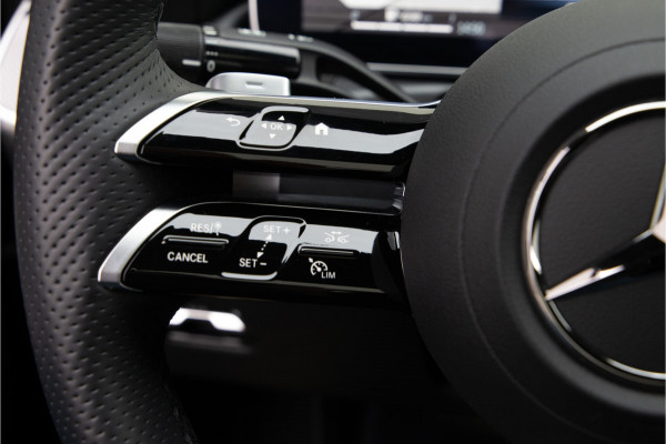 Mercedes-Benz C-Klasse 300 de AMG Premium, Pano, Burmester, Distronic, Memory 2025