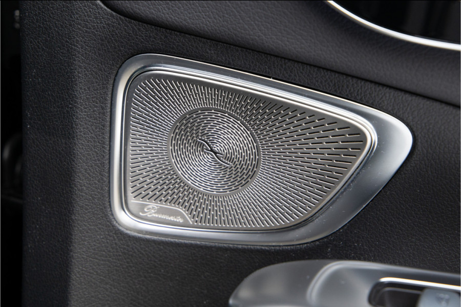 Mercedes-Benz C-Klasse 300 de AMG Premium, Pano, Burmester, Distronic, Memory 2025