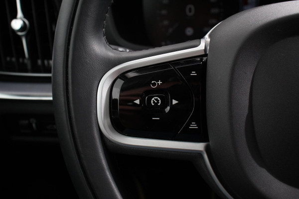 Volvo V60 2.0 T6 Recharge AWD R-Design | Navigatie | Harman Kardon | Camera | Adaptive Cruise Control | 19 Inch Lichtmetalen Velgen |