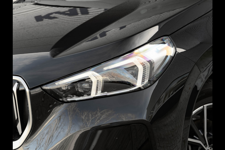 BMW X1 sDrive18i M-Sport - Camera - LED - Comfort Acces - Stoelverwarming