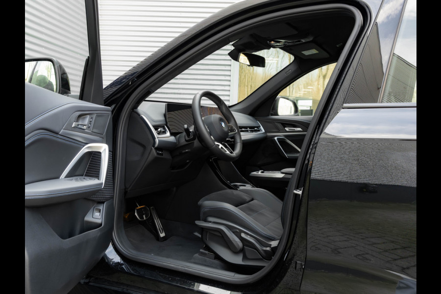 BMW X1 sDrive18i M-Sport - Camera - LED - Comfort Acces - Stoelverwarming