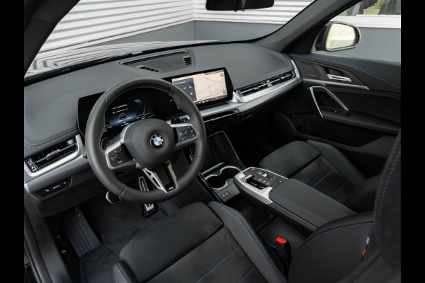 BMW X1 sDrive18i M-Sport - Camera - LED - Comfort Acces - Stoelverwarming