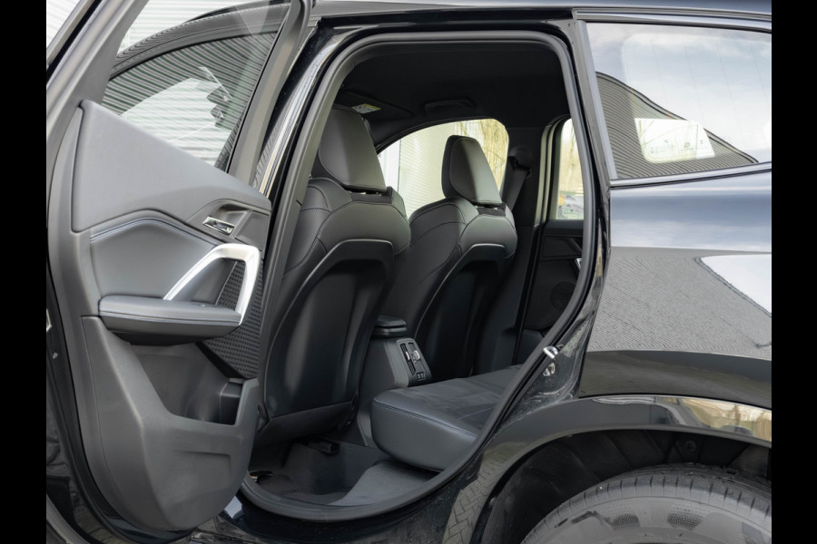 BMW X1 sDrive18i M-Sport - Camera - LED - Comfort Acces - Stoelverwarming