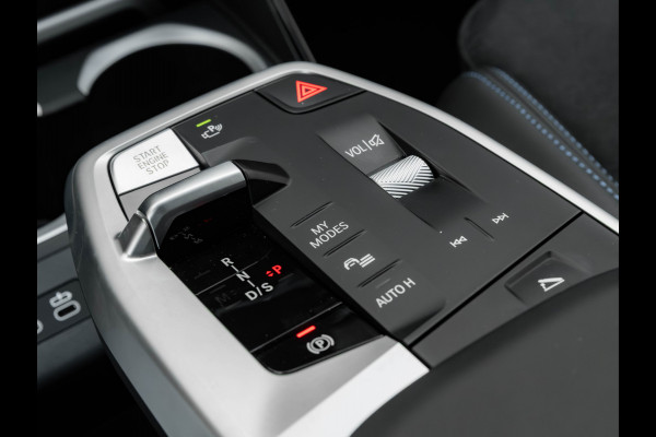 BMW X1 sDrive18i M-Sport - Camera - LED - Comfort Acces - Stoelverwarming