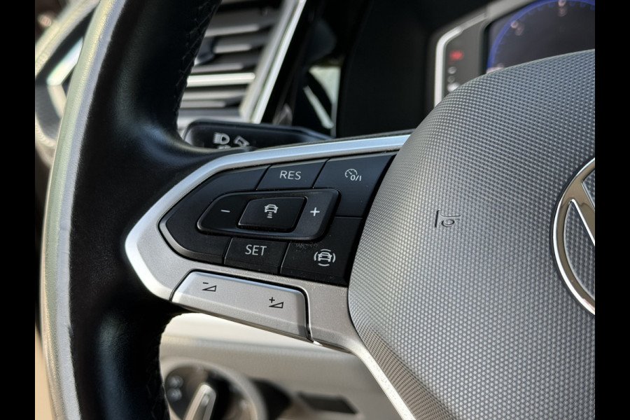 Volkswagen Transporter 2.0 TDI 204 PK BULLI / L2H1 / DSG AUT / 1e EIG. / 4 JAAR FABRIEKSGAR !! / STOELVERW / CAMERA / ADAPTIVE CRUISE / TREKHAAK