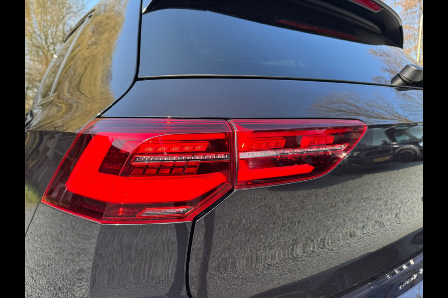 Volkswagen Golf 1.4 eHybrid 204PK DSG STYLE CAMERA/NAVI/IQ-LIGHT