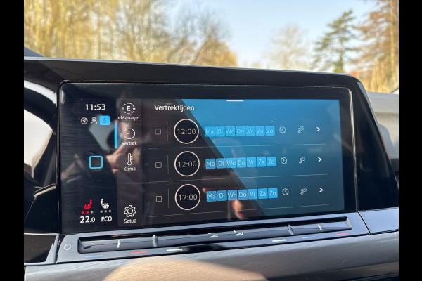 Volkswagen Golf 1.4 eHybrid 204PK DSG STYLE CAMERA/NAVI/IQ-LIGHT