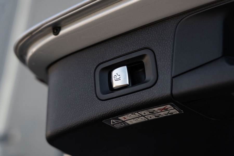 Mercedes-Benz C-Klasse Estate 300e AMG Limited Dealerond BTW NAP