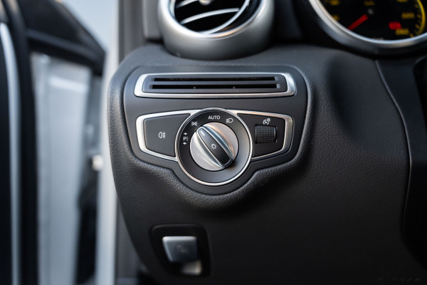 Mercedes-Benz C-Klasse Estate 300e AMG Limited Dealerond BTW NAP