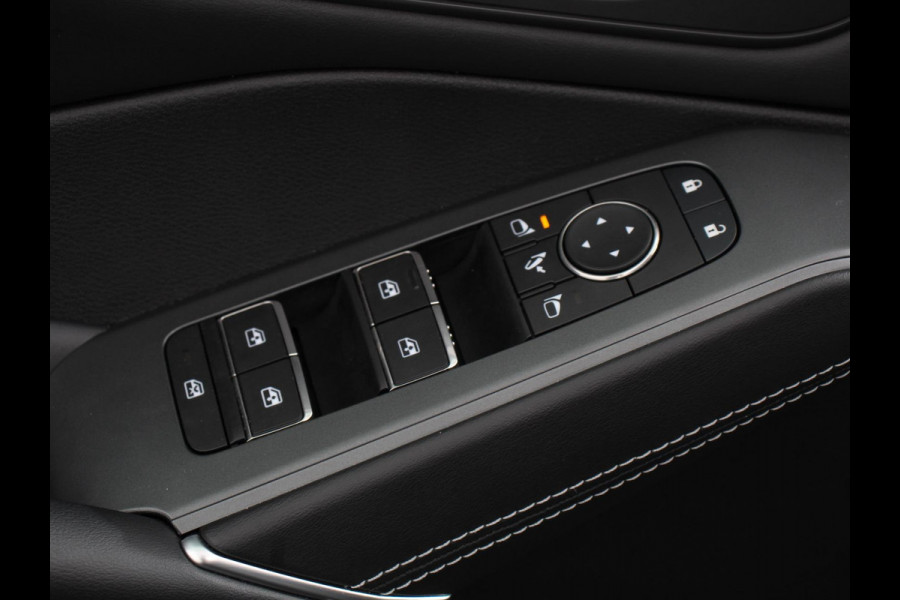 Nissan QASHQAI 1.3 MHEV Automaat N-Connecta | DEMO ! | Navigatie | Climate Control | Sfeerverlichting | Camera 360 | Led | Dab | Verwarmde voorstoelen | Adaptive Cruise Control | Digitale Cockpit | Lichtmetalen Velgen