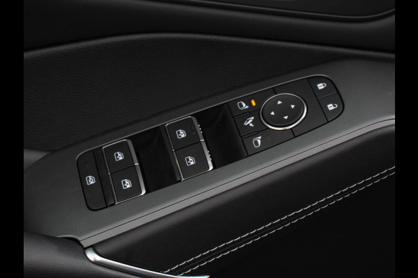 Nissan QASHQAI 1.3 MHEV Automaat N-Connecta | DEMO ! | Navigatie | Climate Control | Sfeerverlichting | Camera 360 | Led | Dab | Verwarmde voorstoelen | Adaptive Cruise Control | Digitale Cockpit | Lichtmetalen Velgen