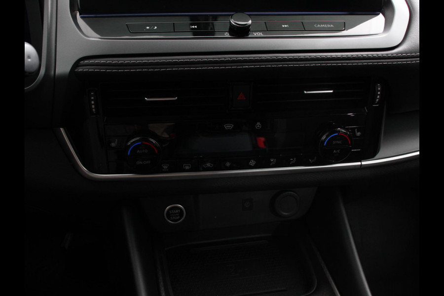 Nissan QASHQAI 1.3 MHEV Automaat N-Connecta | DEMO ! | Navigatie | Climate Control | Sfeerverlichting | Camera 360 | Led | Dab | Verwarmde voorstoelen | Adaptive Cruise Control | Digitale Cockpit | Lichtmetalen Velgen