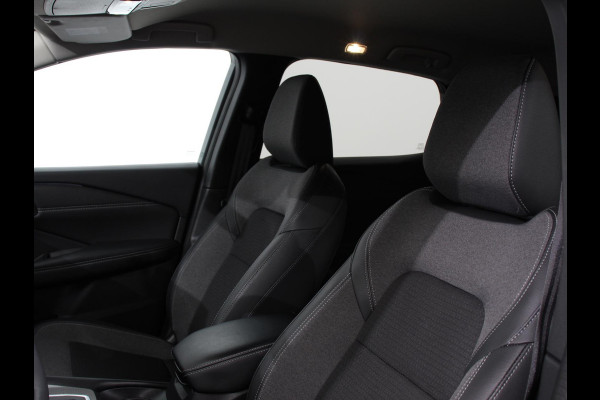 Nissan QASHQAI 1.3 MHEV Automaat N-Connecta | DEMO ! | Navigatie | Climate Control | Sfeerverlichting | Camera 360 | Led | Dab | Verwarmde voorstoelen | Adaptive Cruise Control | Digitale Cockpit | Lichtmetalen Velgen
