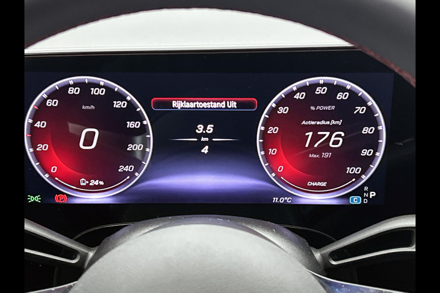 Mercedes-Benz CLA-Klasse 250+ Launch Edition 85 kWh | Panoramadak | Multibeam LED | Memorypakket | Warmtepomp | Adaptieve Cruisecontrol | Nightpakket | Sierdelen aluminium | Smartphone integratie |