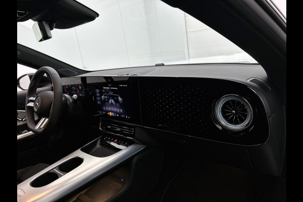 Mercedes-Benz CLA-Klasse 250+ Launch Edition 85 kWh | Panoramadak | Multibeam LED | Memorypakket | Warmtepomp | Adaptieve Cruisecontrol | Nightpakket | Sierdelen aluminium | Smartphone integratie |