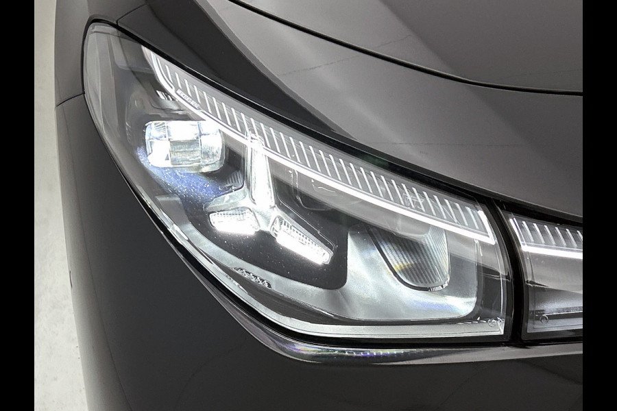 Mercedes-Benz CLA-Klasse 250+ Launch Edition 85 kWh | Panoramadak | Multibeam LED | Memorypakket | Warmtepomp | Adaptieve Cruisecontrol | Nightpakket | Sierdelen aluminium | Smartphone integratie |