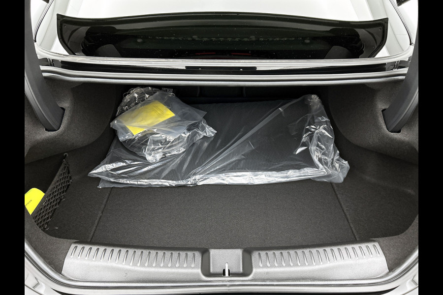 Mercedes-Benz CLA-Klasse 250+ Launch Edition 85 kWh | Panoramadak | Multibeam LED | Memorypakket | Warmtepomp | Adaptieve Cruisecontrol | Nightpakket | Sierdelen aluminium | Smartphone integratie |