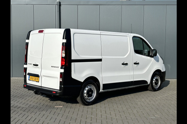 Renault Trafic 2.0 dCi 120 PK / L1H1 / 1e EIG. / 80.067 KM !! / 2x SCHUIFDEUR / TREKHAAK / AIRCO / CRUISE / NAVI