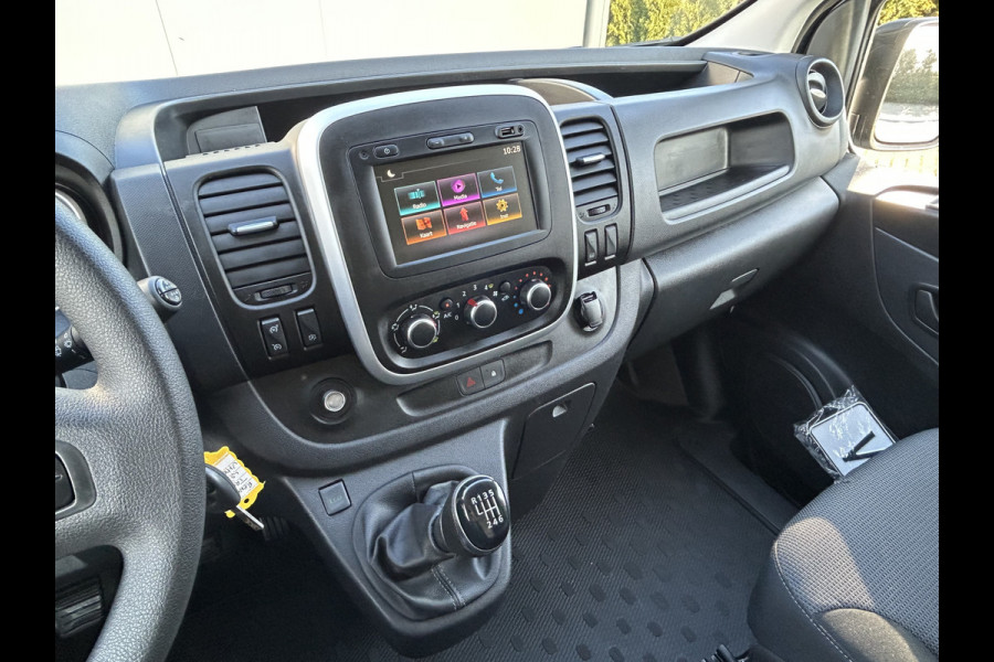 Renault Trafic 2.0 dCi 120 PK / L1H1 / 1e EIG. / 80.067 KM !! / 2x SCHUIFDEUR / TREKHAAK / AIRCO / CRUISE / NAVI