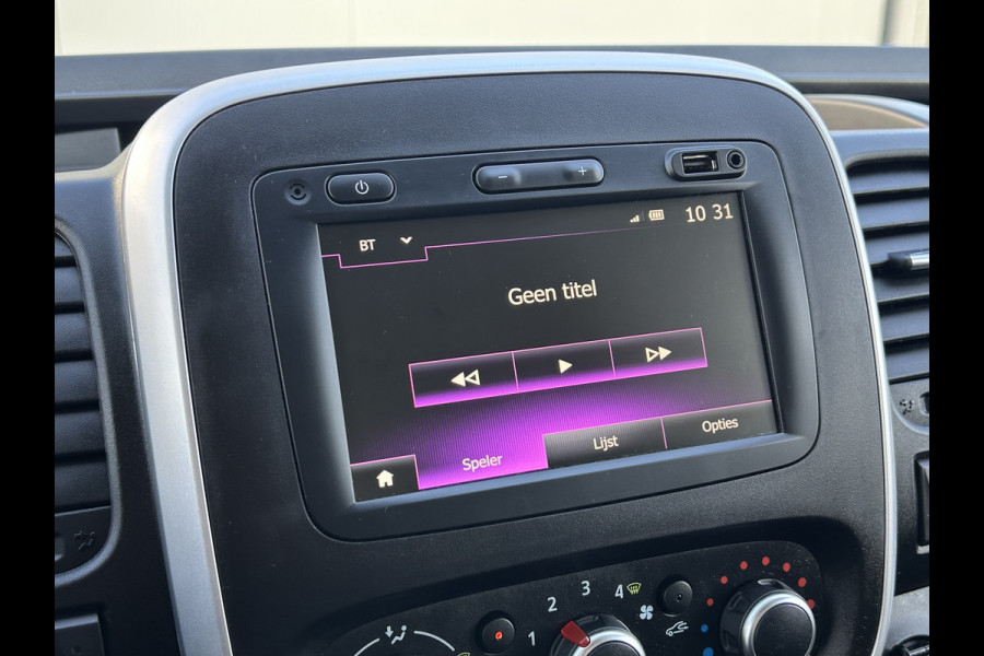 Renault Trafic 2.0 dCi 120 PK / L1H1 / 1e EIG. / 80.067 KM !! / 2x SCHUIFDEUR / TREKHAAK / AIRCO / CRUISE / NAVI