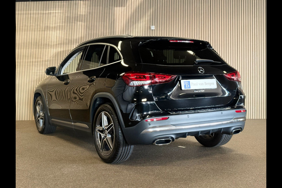 Mercedes-Benz GLA 180 AMG STYLING-PANORAMA-WIDESCREEN-SFEERVERLICHTING-COMPLEET