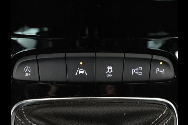 Opel Astra 1.0 Turbo Executive | Camera | Carplay | Half leder | Keyless | Navigatie | Dodehoek detectie | Park Assist | Climate control | Bluetooth | Cruise control