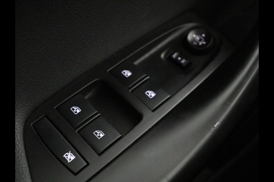 Opel Astra 1.0 Turbo Executive | Camera | Carplay | Half leder | Keyless | Navigatie | Dodehoek detectie | Park Assist | Climate control | Bluetooth | Cruise control