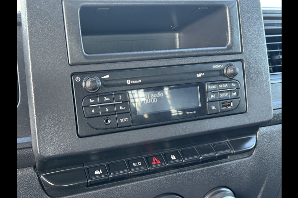 Renault Master T35 2.3 dCi 136 PK / PICK UP / 2.5 T TREKHAAK / 14.149 KM !! / 1e EIG. / AIRCO / BLUETOOTH / 3-ZITS