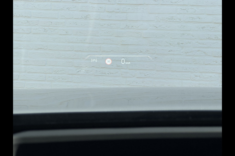 BMW X3 30e xDrive PHEV Fabrieksgarantie mei 2028 SOH 99% Clima Cruise Head-Up Stoelverwarming/ koeling Apple / Android 360 camera