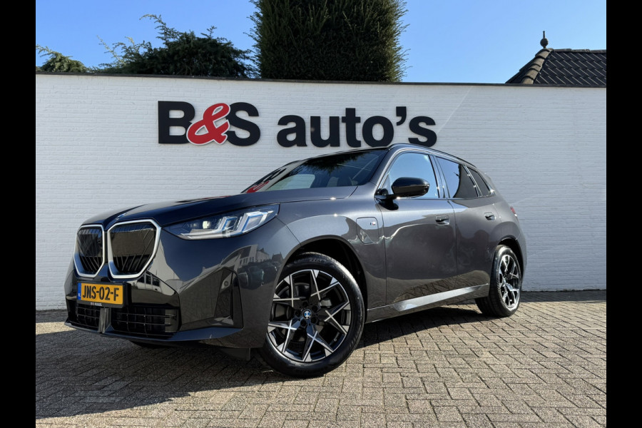 BMW X3 30e xDrive PHEV Fabrieksgarantie mei 2028 SOH 99% Clima Cruise Head-Up Stoelverwarming/ koeling Apple / Android 360 camera