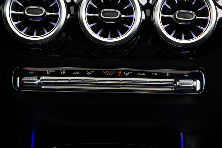 Mercedes-Benz EQA 350 4MATIC AMG Premium, Facelift, Pano, Memory, Distronic 294pk